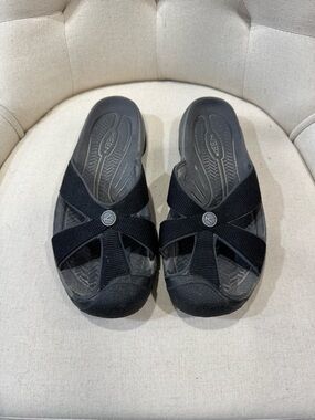 Keen Bali Quick Drying Black Sandals 8